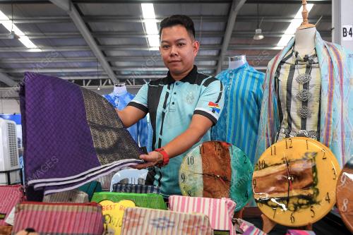 PRODUK TENUN PAHANG DIRAJA
