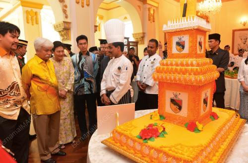 NS05_03012015_TUANKU_MUHRIZ