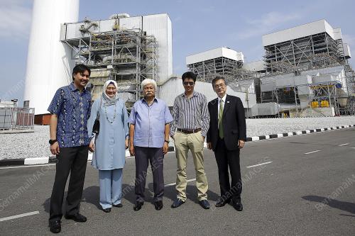 TUANKU MUHRIZ TUANKU MUNAWIR