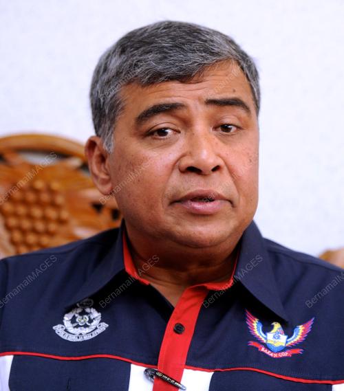 NS05_03102015_KHALID_SEKOLAH
