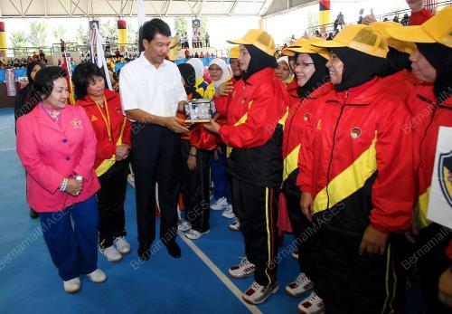 ROSMAH MANSOR