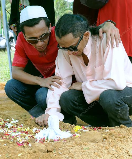 NS05_04052012_BOB_KEBUMI
