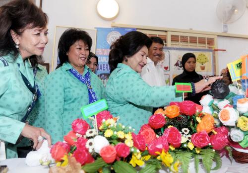 NS05_05042012_ROSMAH