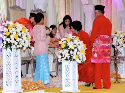 NS05_05092013_RESEPSI_PERSANDINGAN