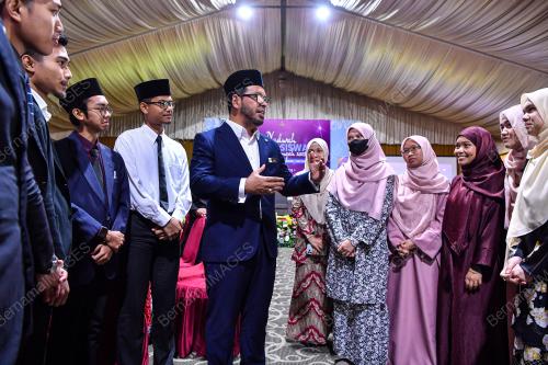 DR ZULKIFLI HASAN