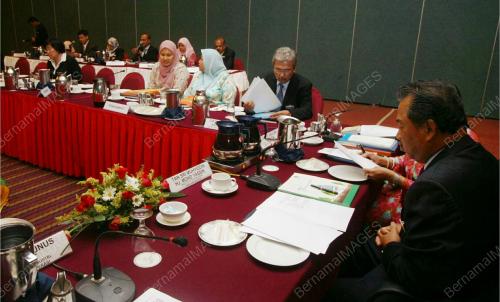 MUHYIDDIN YASSIN