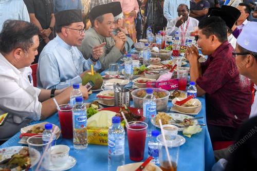 DATUK SERI ANWAR IBRAHIM