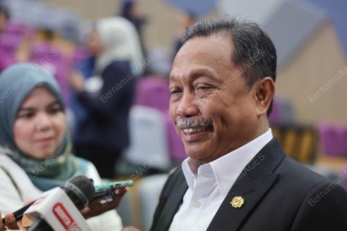 DATUK MOHAMMAD YUSOF APDAL