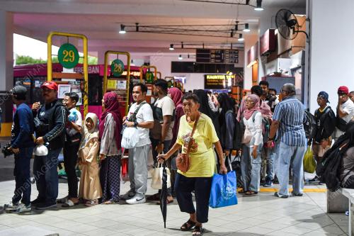 PENGANGKUTAN AWAM TERMINAL 1