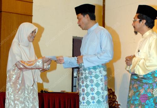 DATUK SERI MUHAMAD HASAN