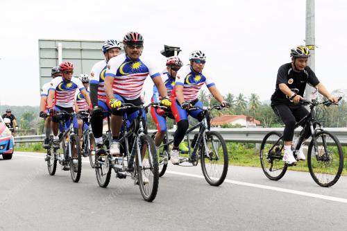 NS05_09122013_KAYUH_BASIKAL