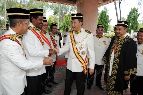 NS05_10042017_SIDANG_DUN