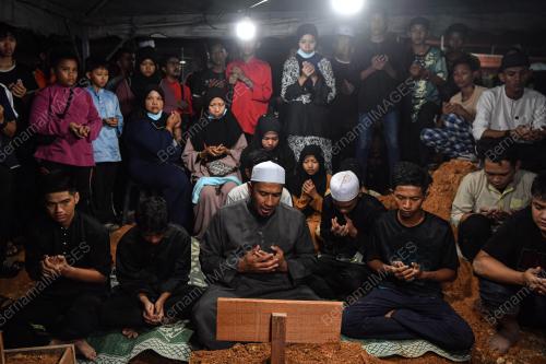 PENGEBUMIAN MANGSA KEMALANGAN