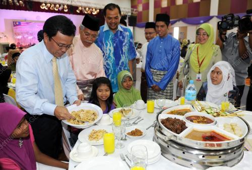 NS05_11092012_SHAFIE_MARA