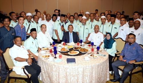 DATUK SERI AMINUDDIN HARUN