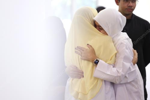 INTAN SHAFINAZ