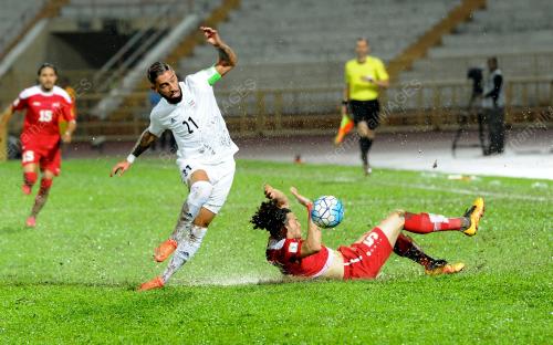NS05_15112016_PIALA_DUNIA