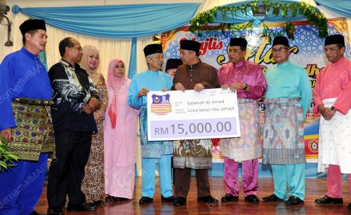 NS05_16072014_ZAHID_IFTAR