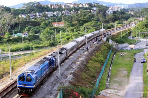 NS05_17122014_KERETAPI_ROSAK