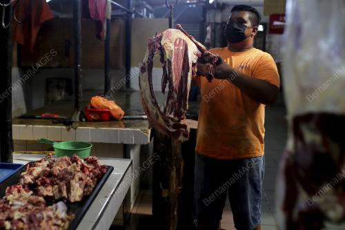 BEKALAN DAGING SEPANJANG RAMADAN DAN AIDILFITRI MENCUKUPI