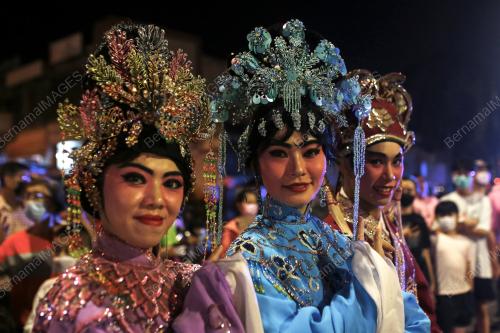 PERARAKAN PESTA KEBUDAYAAN CINA MALAYSIA