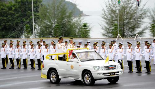 NS05_19012013_AGONG_TENTERA