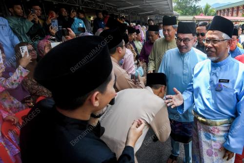 DATUK SERI ANWAR IBRAHIM