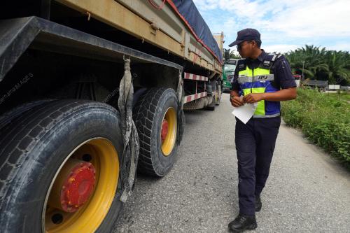 OPS LEBIH MUATAN JABATAN PENGANGKUTAN JALAN