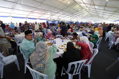 DATUK SERI MOHAMAD HASAN