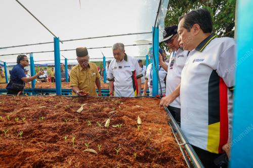 DATUK SERI DR AHMAD ZAHID HAMIDI
