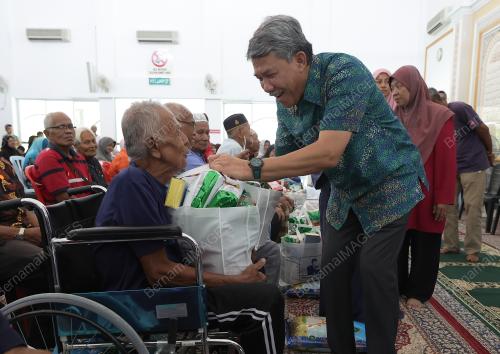 DATUK SERI MOHAMAD HASAN