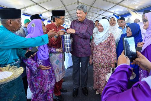 DATUK SERI MOHAMAD HASAN
