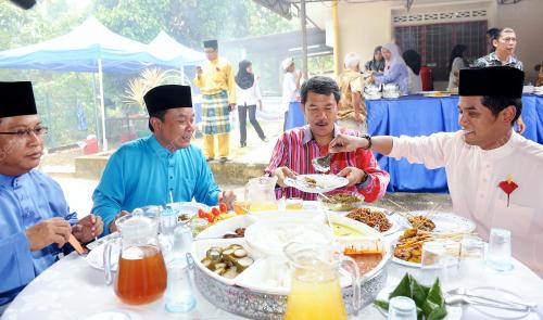 NS05_26082012_KHIARY_RAYA
