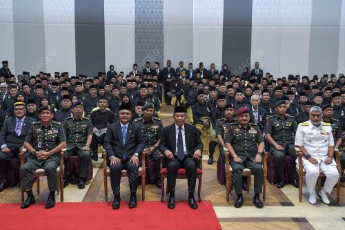 DATUK SERI MOHAMAD HASAN