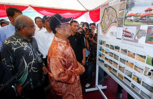 MUHYIDDIN YASSIN