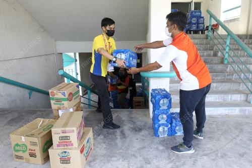 PKRC STADIUM TERTUTUP NILAI