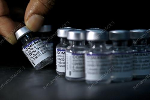 VAKSIN COVID-19 - PFIZER BIONTECH