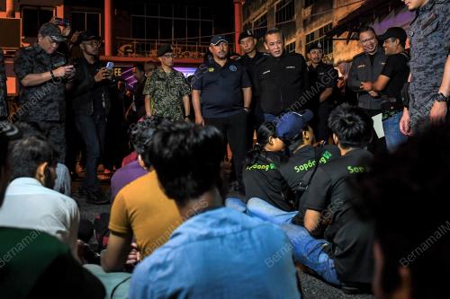 DATUK SERI AMINUDDIN HARUN