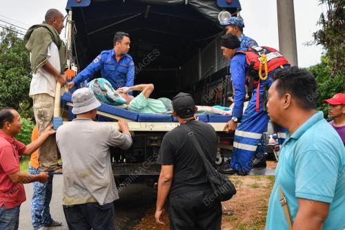 BENCANA BANJIR DI KAMPUNG BANGKAHULU