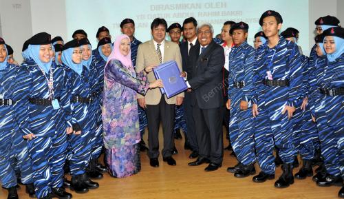 NS05_30102013_USIM_BSKN