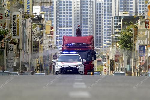 OPERASI SANITASI PASUKAN HAZMAT JABATAN BOMBA DAN PENYELAMAT NS