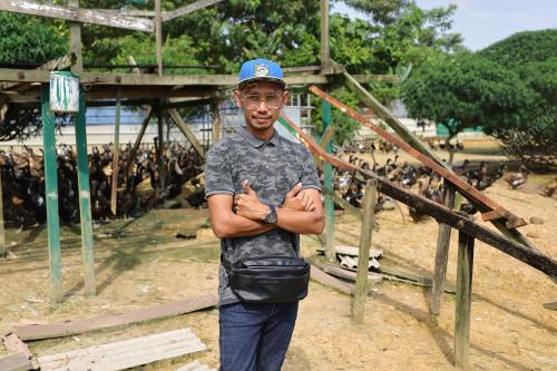 AZWAN ZAINUDIN