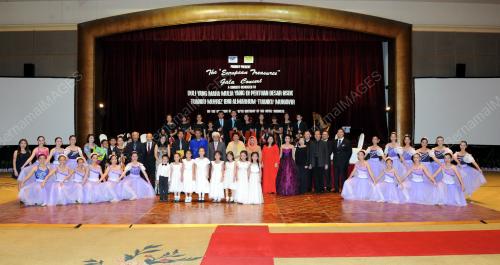 NS06_02022015_TUANKU_KONSERT