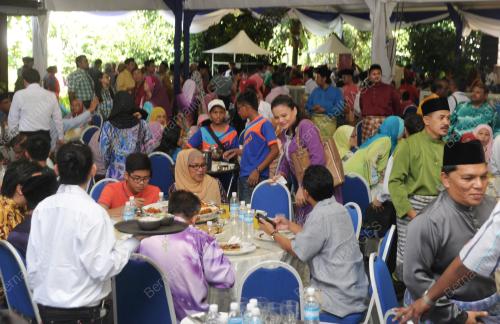 NS06_02082014_RUMAH_TERBUKA