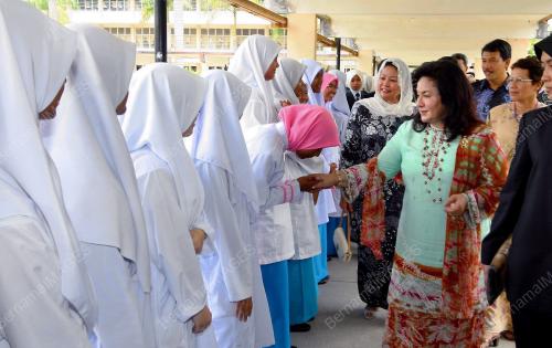 ROSMAH MANSOR