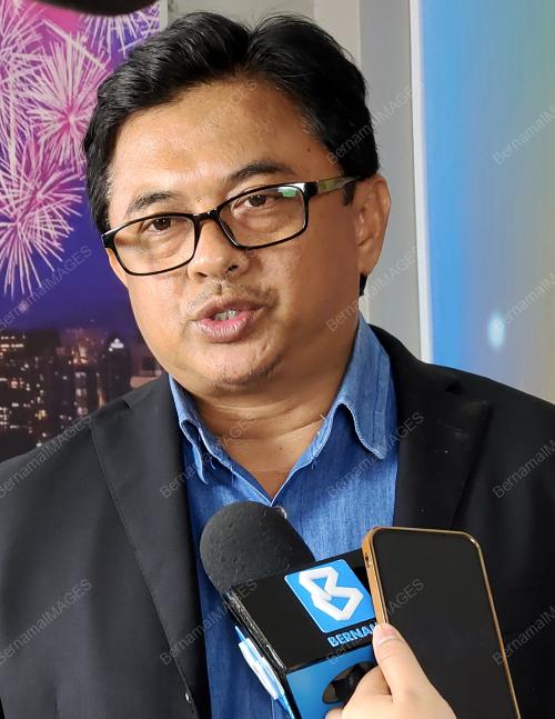 MUHAMAD FADZLI HAMID