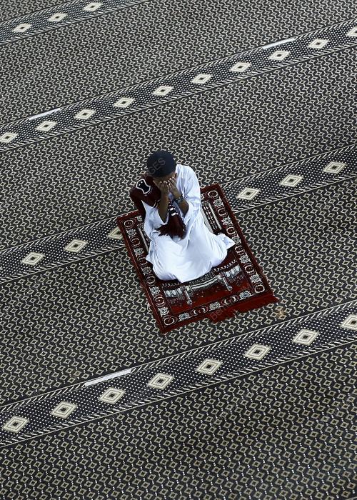 SOLAT JUMAAT TERAKHIR DI BULAN RAMADAN 2021