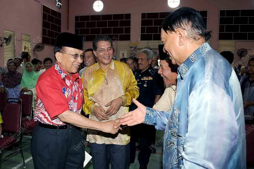 DATUK SERI DR RAIS YATIM