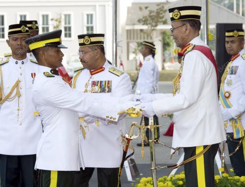 TUANKU ABDUL HALIM MU'ADZAM SHAH