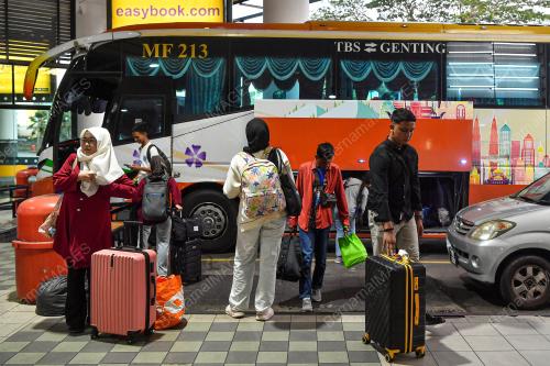 PENGANGKUTAN AWAM TERMINAL 1
